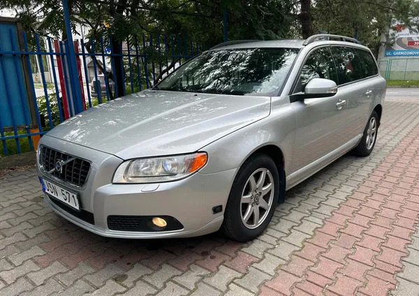 samochody osobowe Volvo V70 cena 24900 przebieg: 222826, rok produkcji 2009 z Moryń